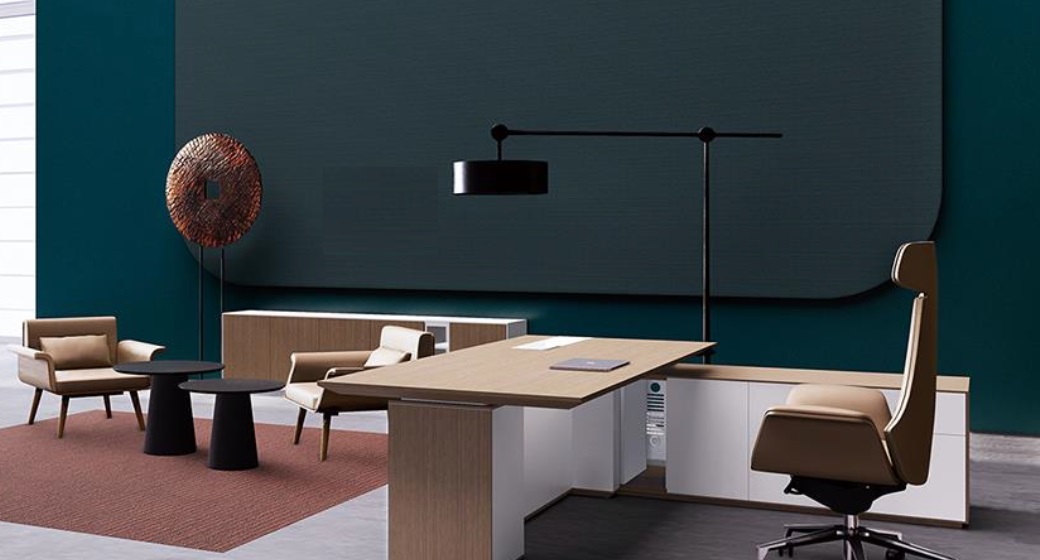 Desk
