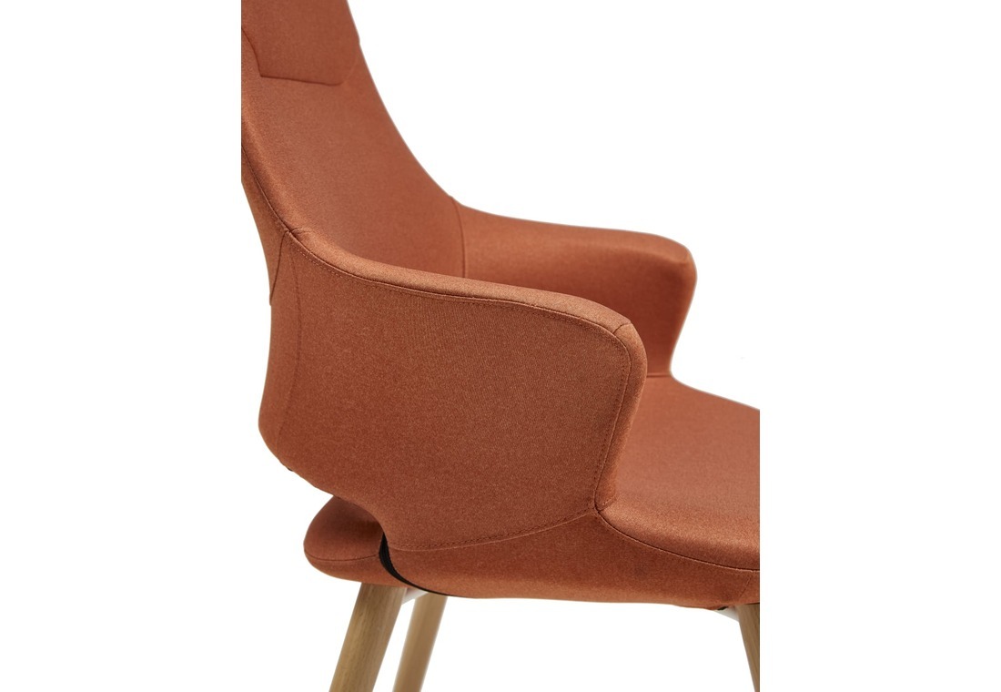 CAT CHAIR 7